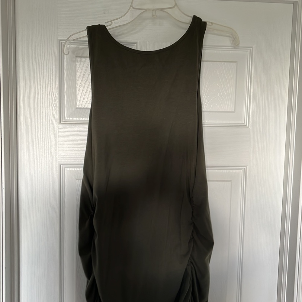 Maternity Dress - Picture 4 of 4